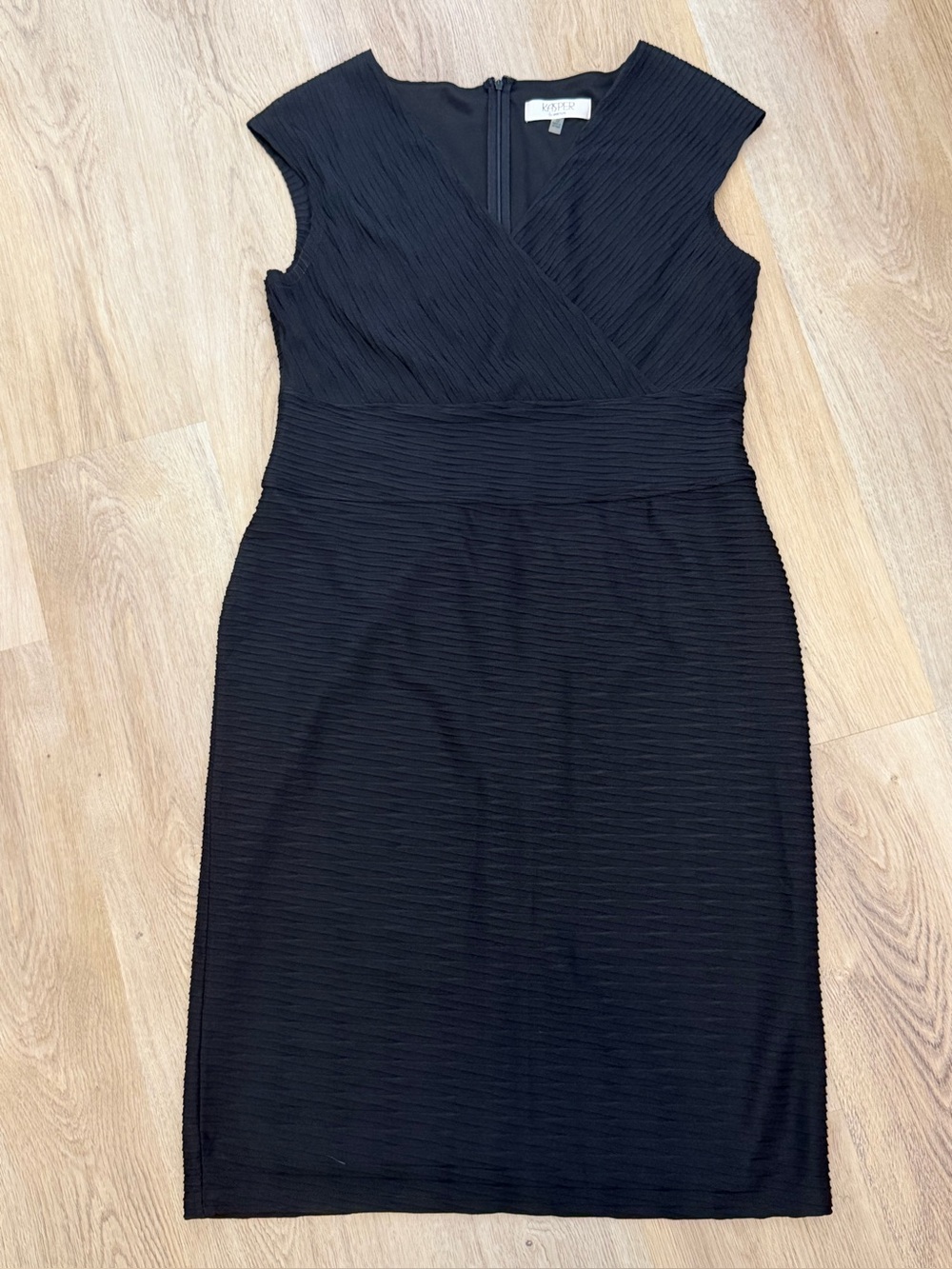 Kasper Black Textured V-Neck Midi Dress